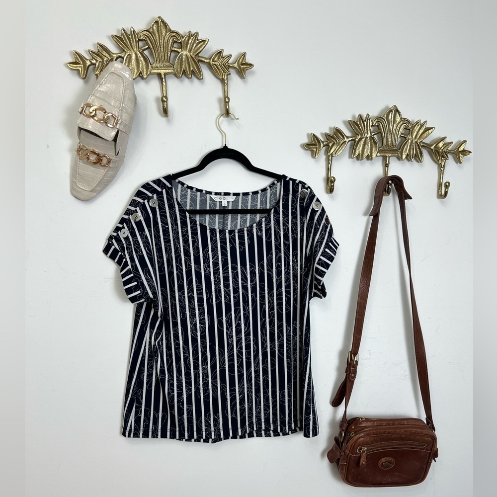 Laura striped short sleeve with silver buttons L